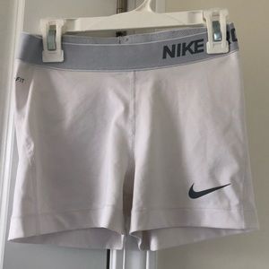 2 pairs of Nike pros!